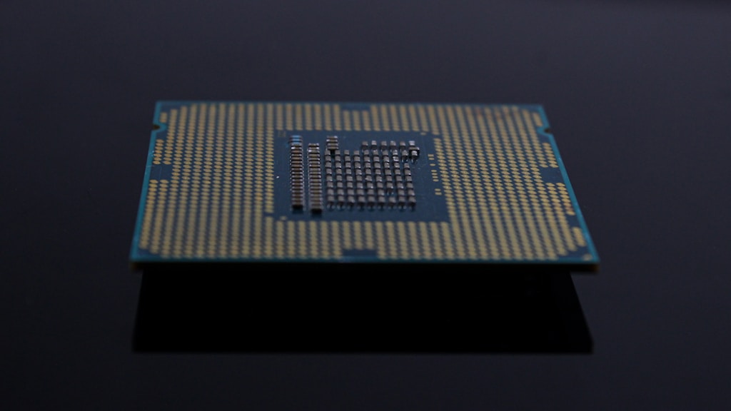 Czym różnią się procesory serwerowe Intel Xeon Gold od Intel Xeon Platinum?