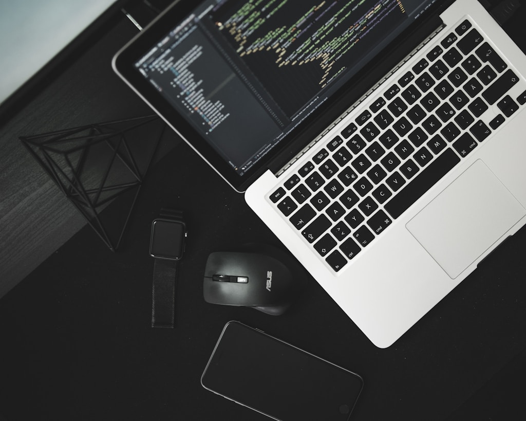 Apple MacBook a2485